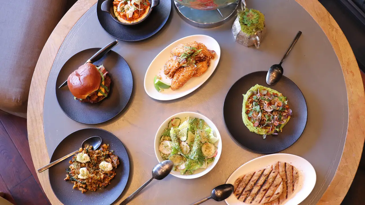 Gadabout, Chicago, IL