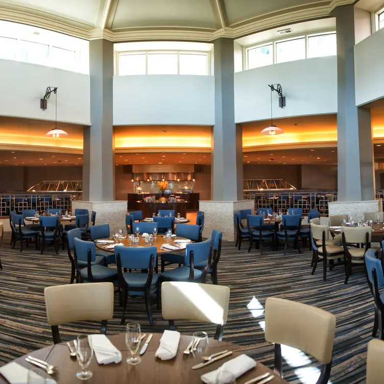 Riverside Hearth - Lansdowne Resort, Leesburg, VA