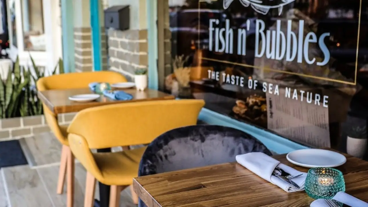 Fish n' Bubbles Seafood & Grill - Permanently Closed, Fort Lauderdale, FL