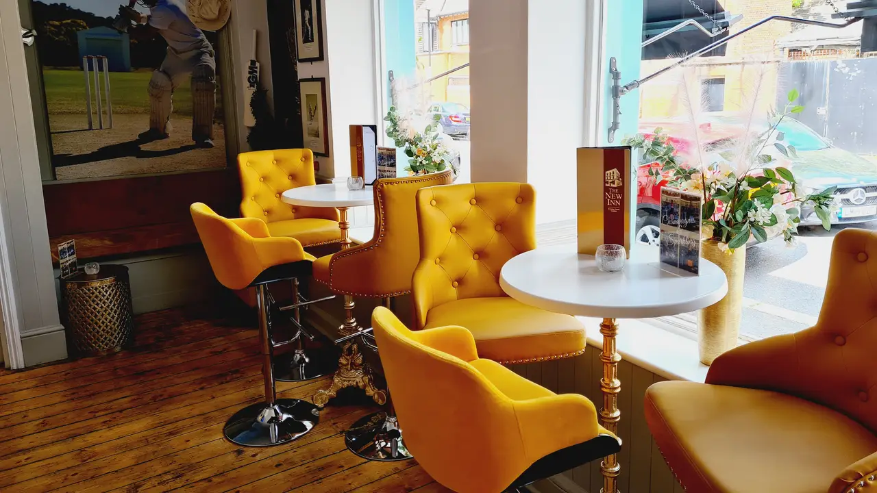 The New Inn @ St John's Wood, London, 