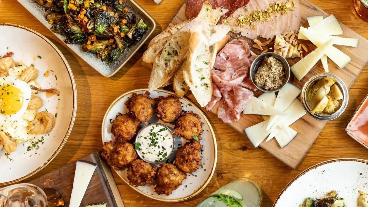 LouVino - The Highlands, Louisville, KY