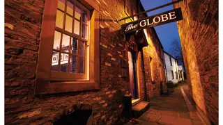 Una foto del restaurante The Globe Inn
