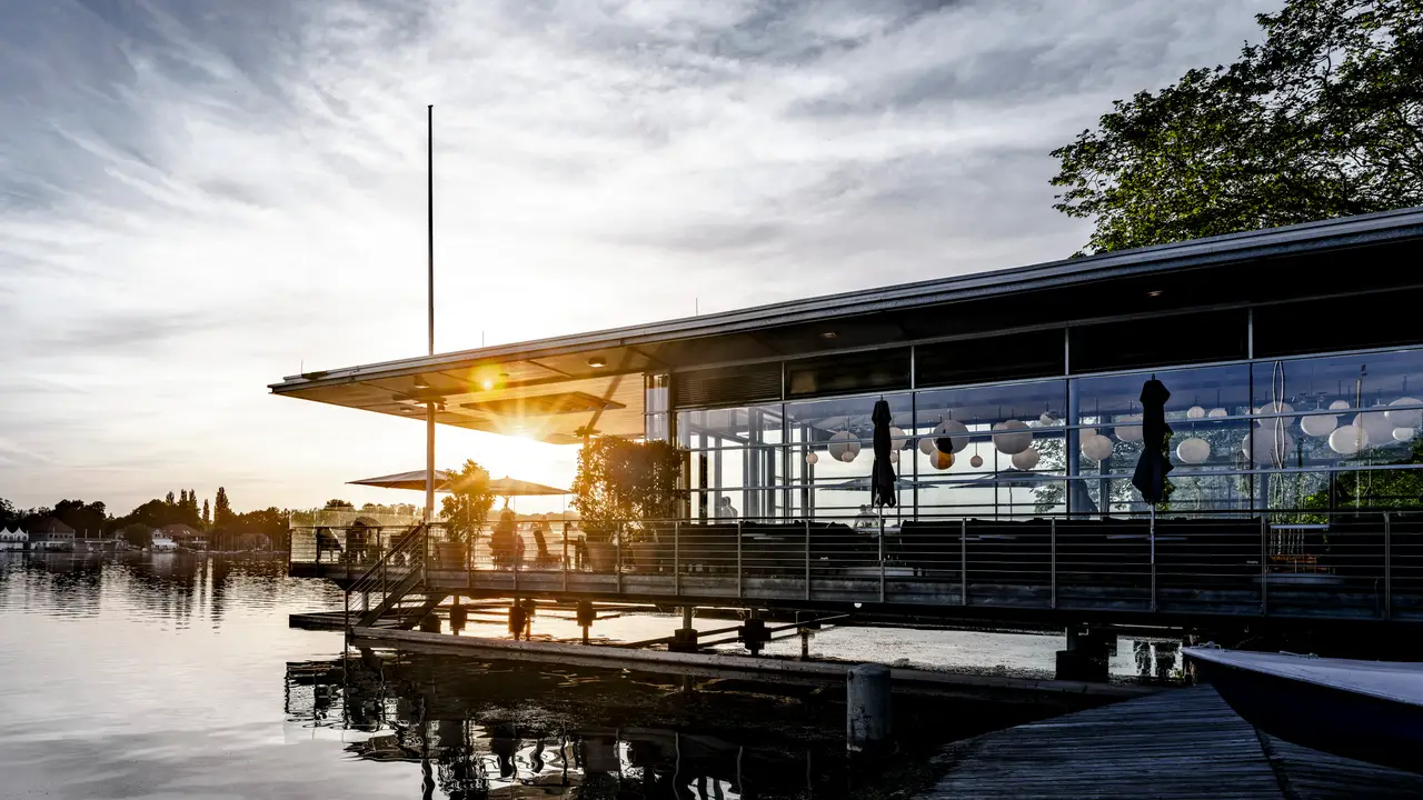 Pier 51 Betriebs GmbH & Co KG, Hannover, NI
