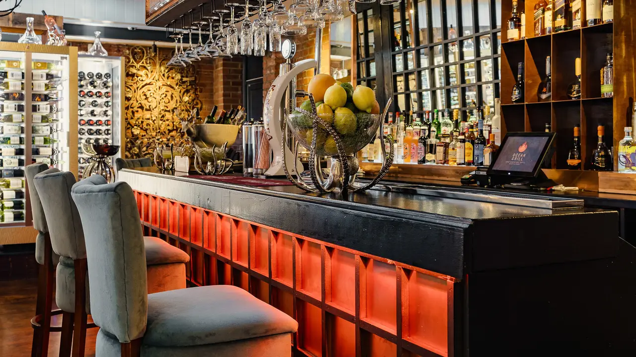 Ocean Grill Bar - Ocean Grill Charcoal Restaurant, Southampton, Southampton