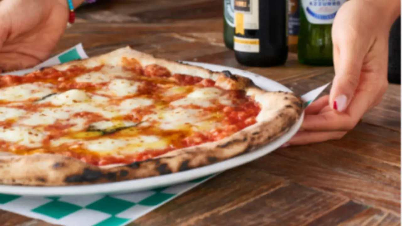 La Piazzetta Pizzeria, Miami, FL