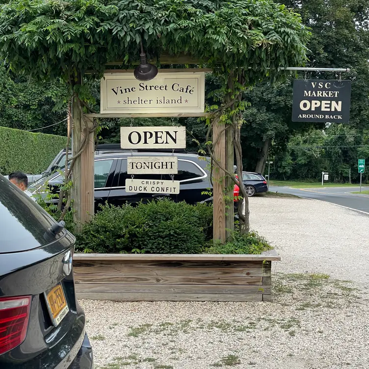 Vine Street Cafe, Shelter Island, NY