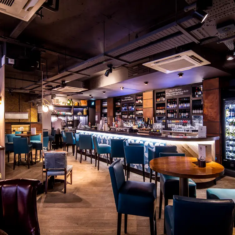 El Vino Masons Avenue, London, 