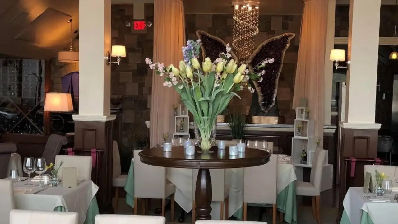 PJ Harbour club, Port Jefferson, NY