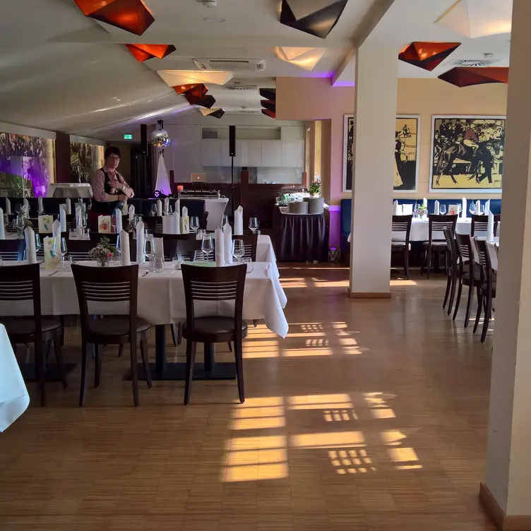 Rennbahn Gastronomie, Leipzig, SN