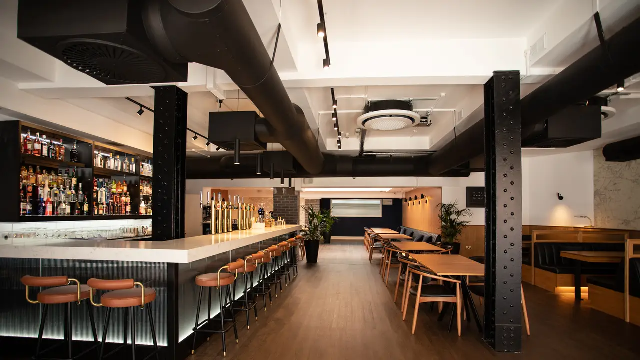 JOJOLOUNGE BAR & RESTAURANT, Birmingham, West Midlands
