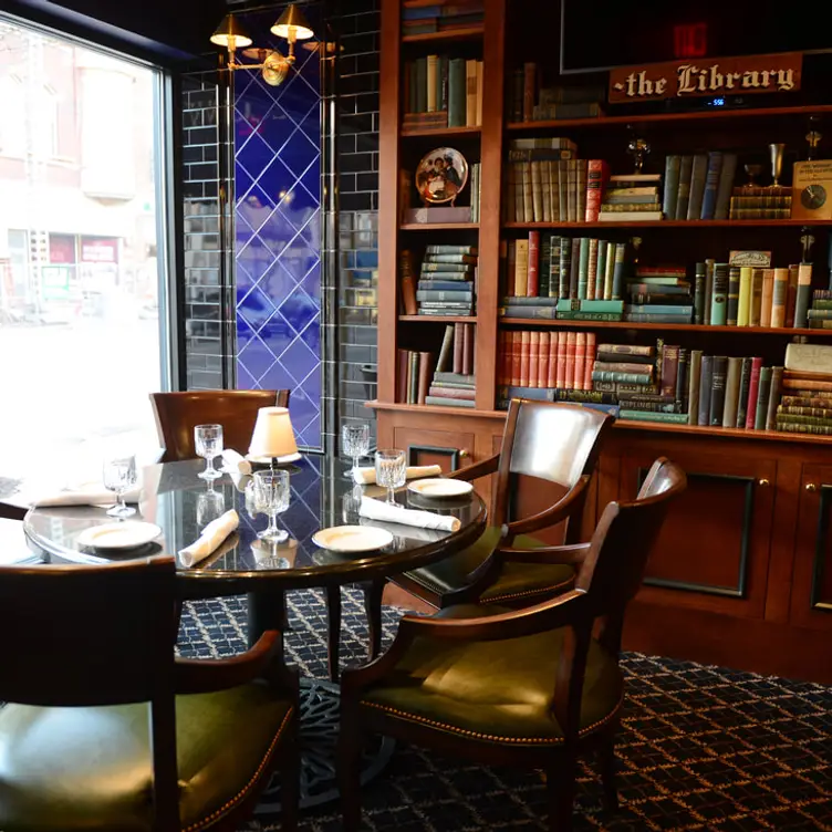 Lounge "Library" table (seats 5-6) - The Alcove Restaurant & Lounge, Mount Vernon, OH