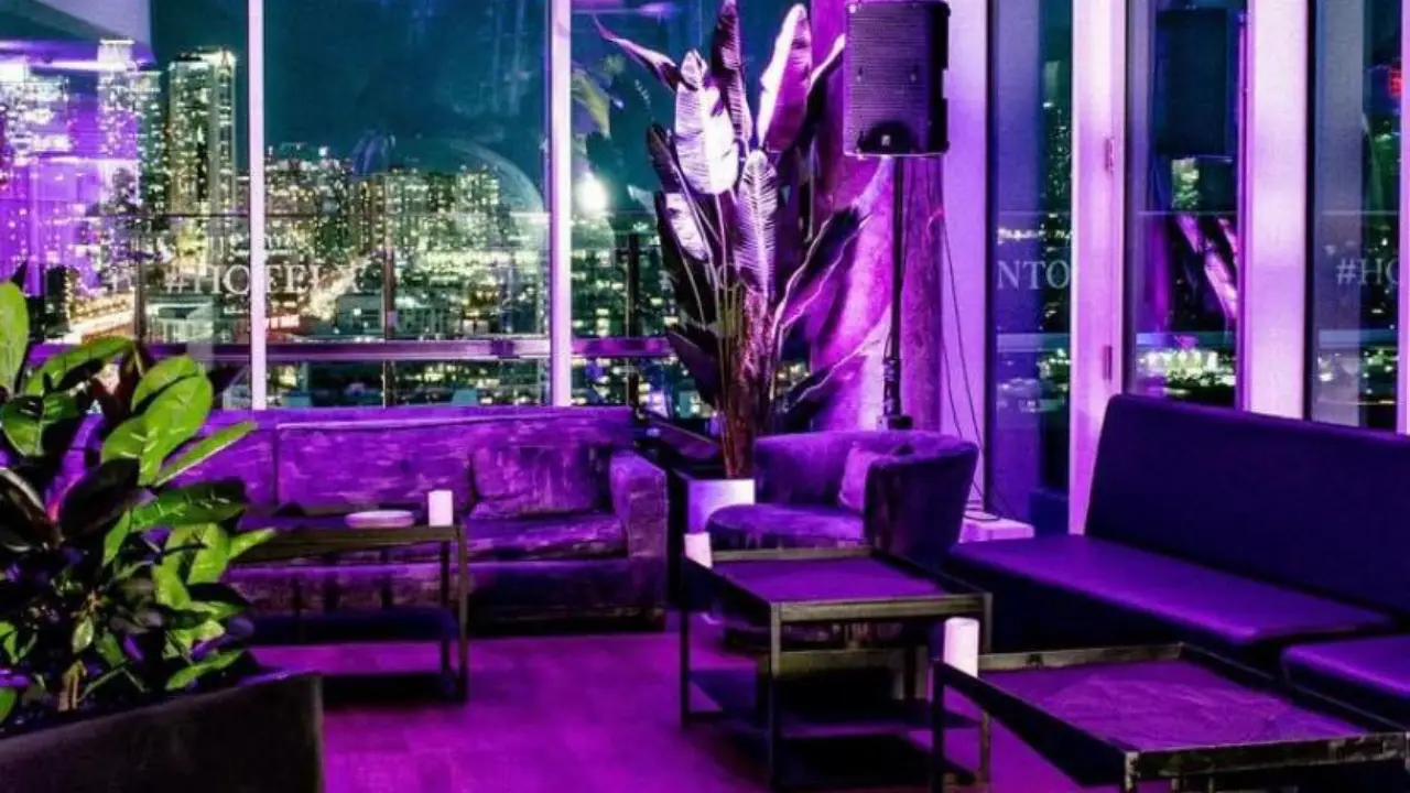 X Lounge at Falcon Skybar - Permanently Closed, Toronto, ON
