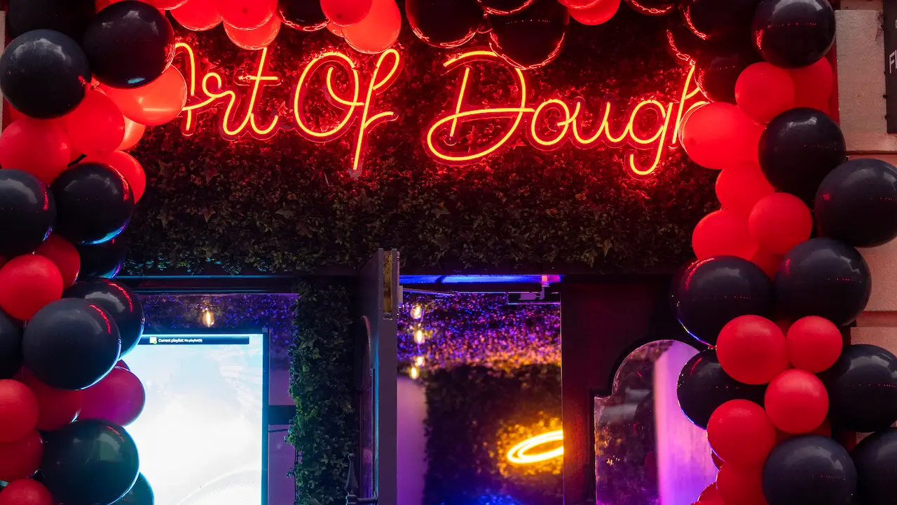 Art of Dough by Firezza, London, Liverpool Street