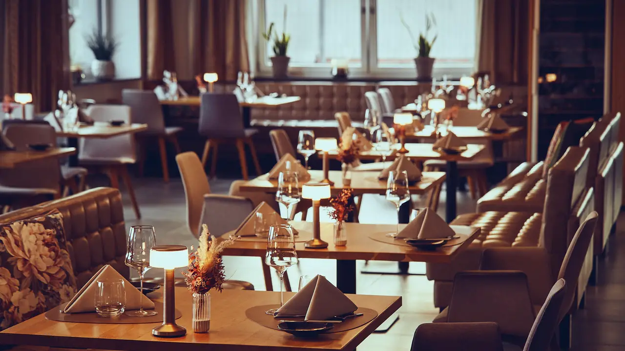 Restaurant innen - die Burg, Donaueschingen, BW