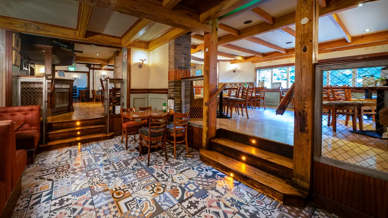 Crafty Hound, Lisburn, Lisburn and Castlereagh