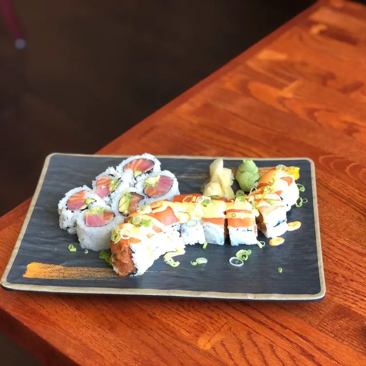 Wasabi Sushi & Lounge, Brookfield, WI