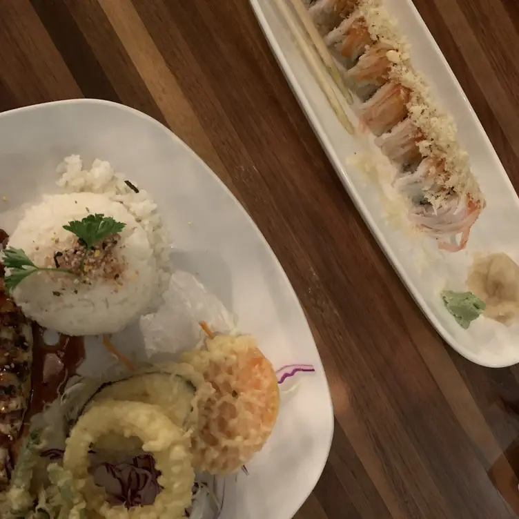 Uni Sushi, The Woodlands, TX