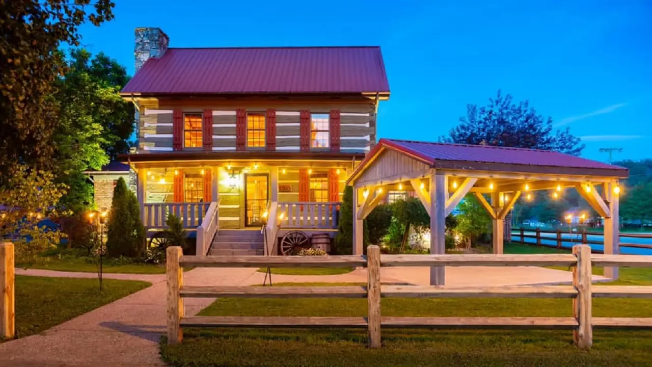 Koa’s Lodge, Corydon, IN