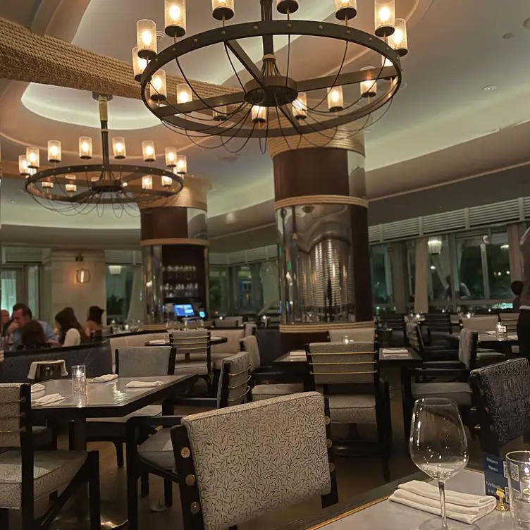 Scarpetta - Fontainebleau Miami Beach, Miami Beach, FL
