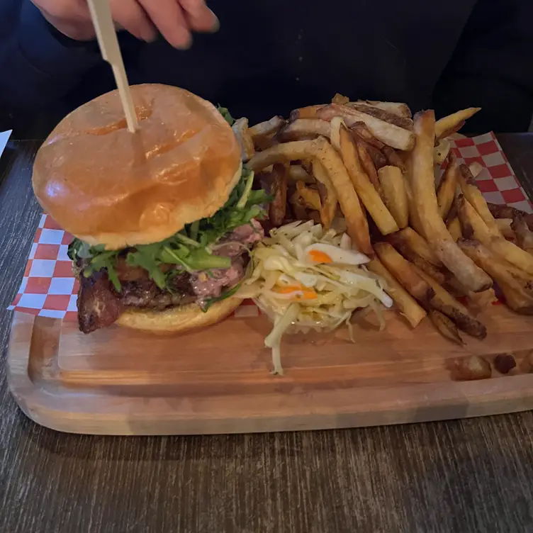 John Michael's Pub, Montréal, QC