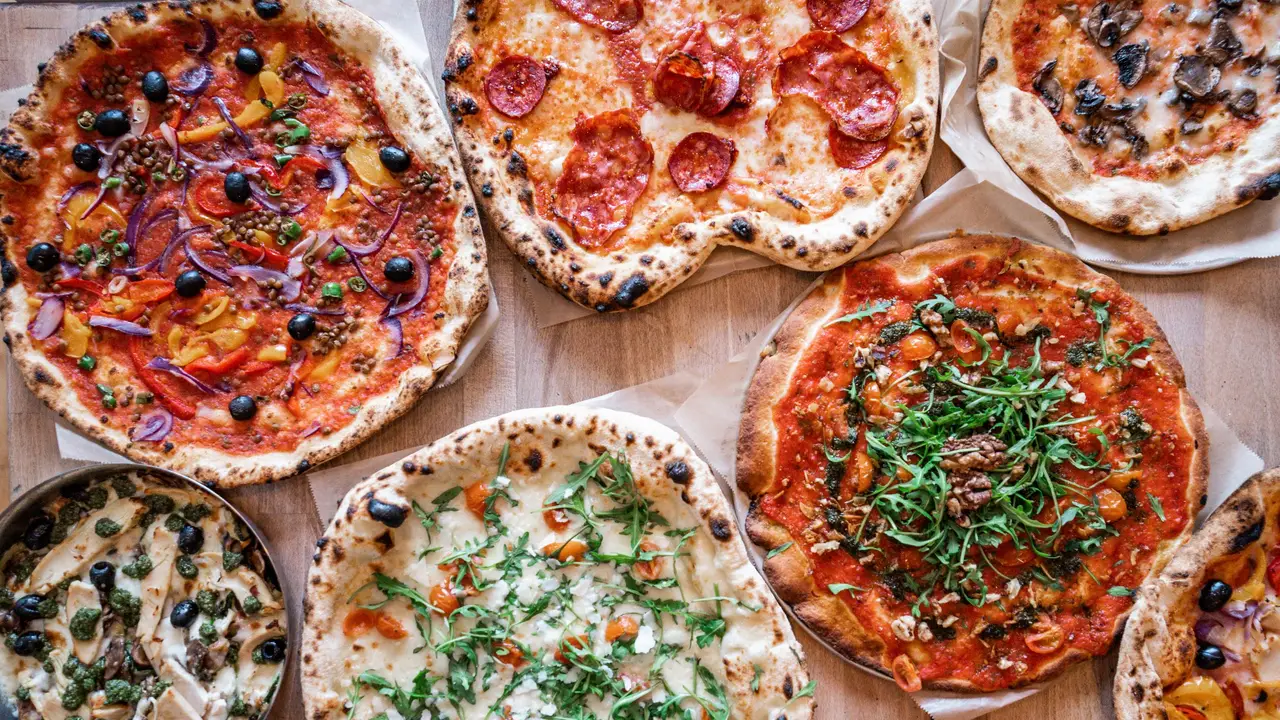 The Pizza Room - Surrey Quays, London, Greater London