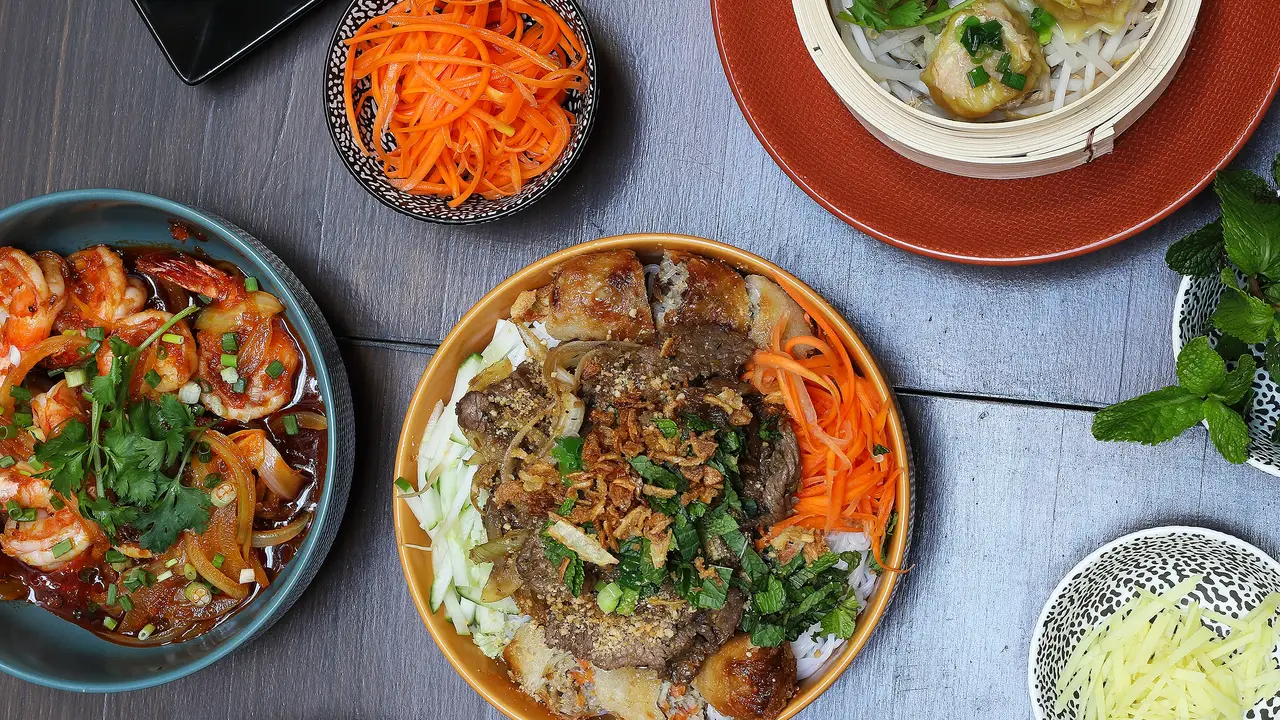 Một Hai Ba Yo, Paris, Ile-de-France