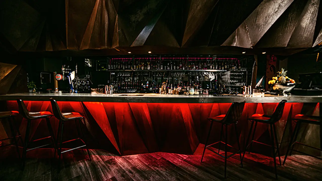 Black moon Lounge, Ilford, Greater London