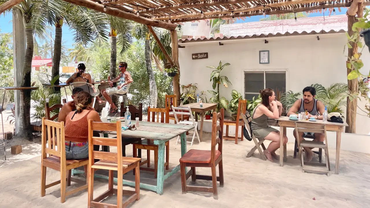 Naia Cafe, El Cuyo, YUC