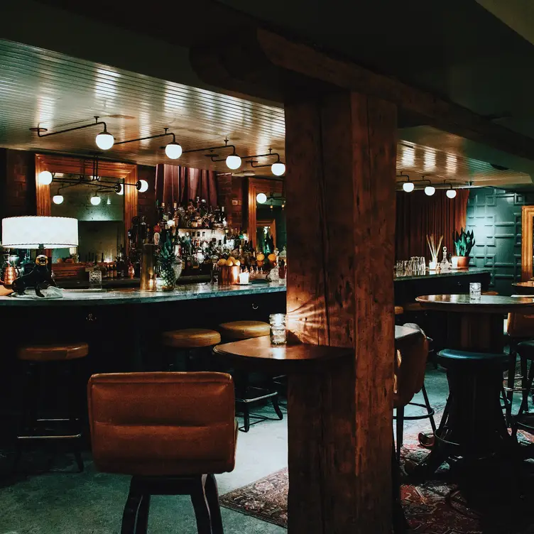 The Cloak, Toronto, ON