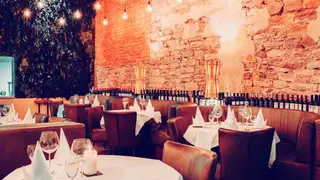 Una foto del restaurante Brick + Bone Steakhouse