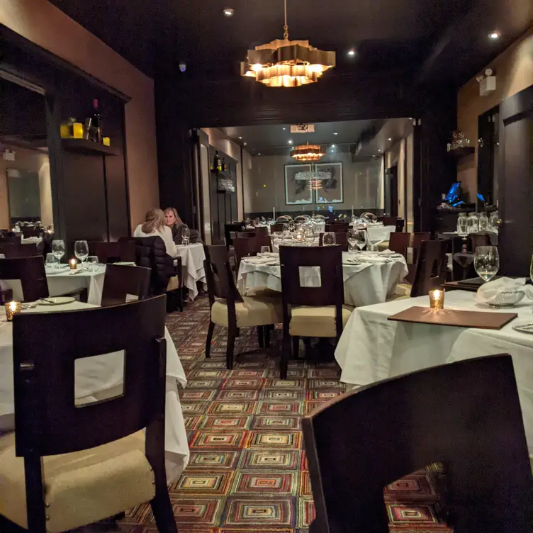 Cucci Ristorante, Oakville, ON