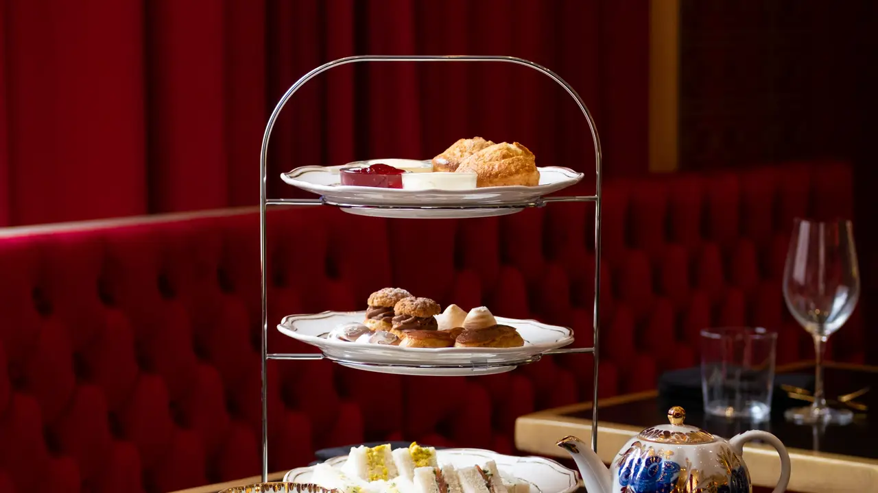 Moscow Tea Room - Yorkville, Toronto, ON