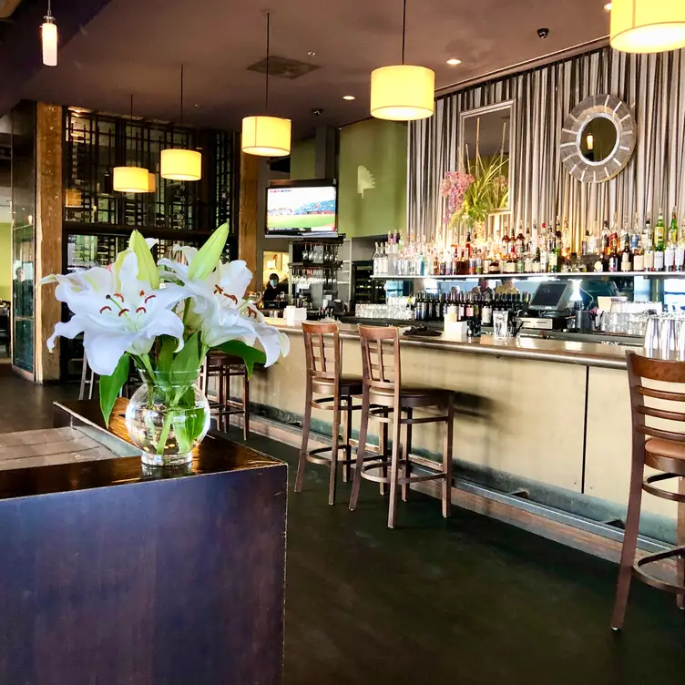 Tavern at Mission Farms, Leawood, KS