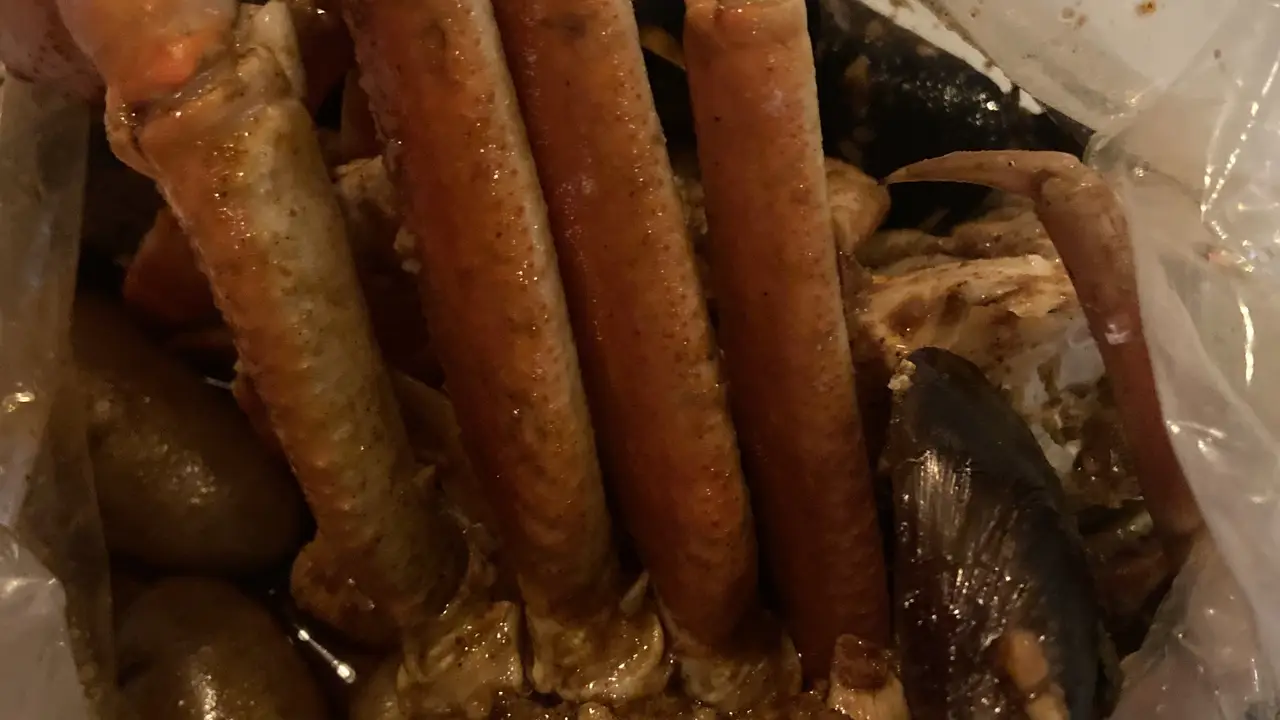 Shaking Crab - Harrison NJ, Harrison, NJ