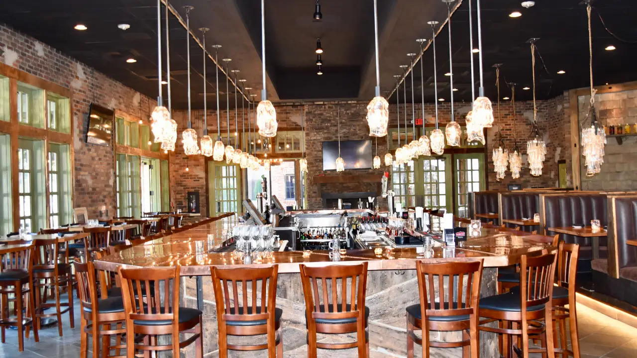 Burntwood Tavern - Lyndhurst, Lyndhurst, OH