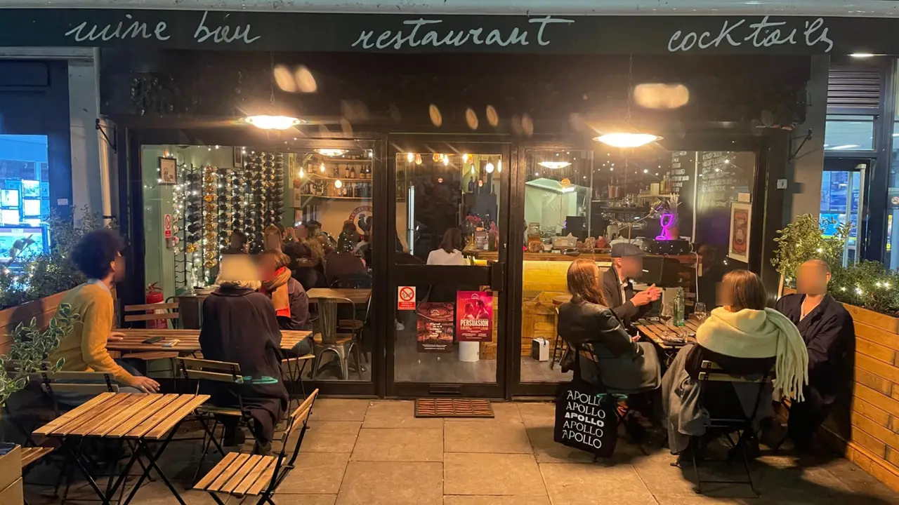 Wine bar with traditional Italian cuisine  - 89 Social, London, Greater London