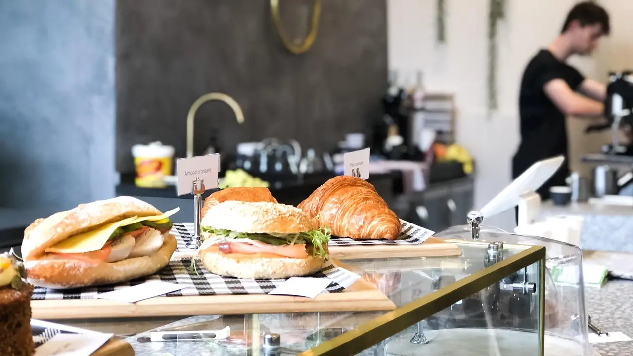 Touchstone Cafe，AU-VICMacleod