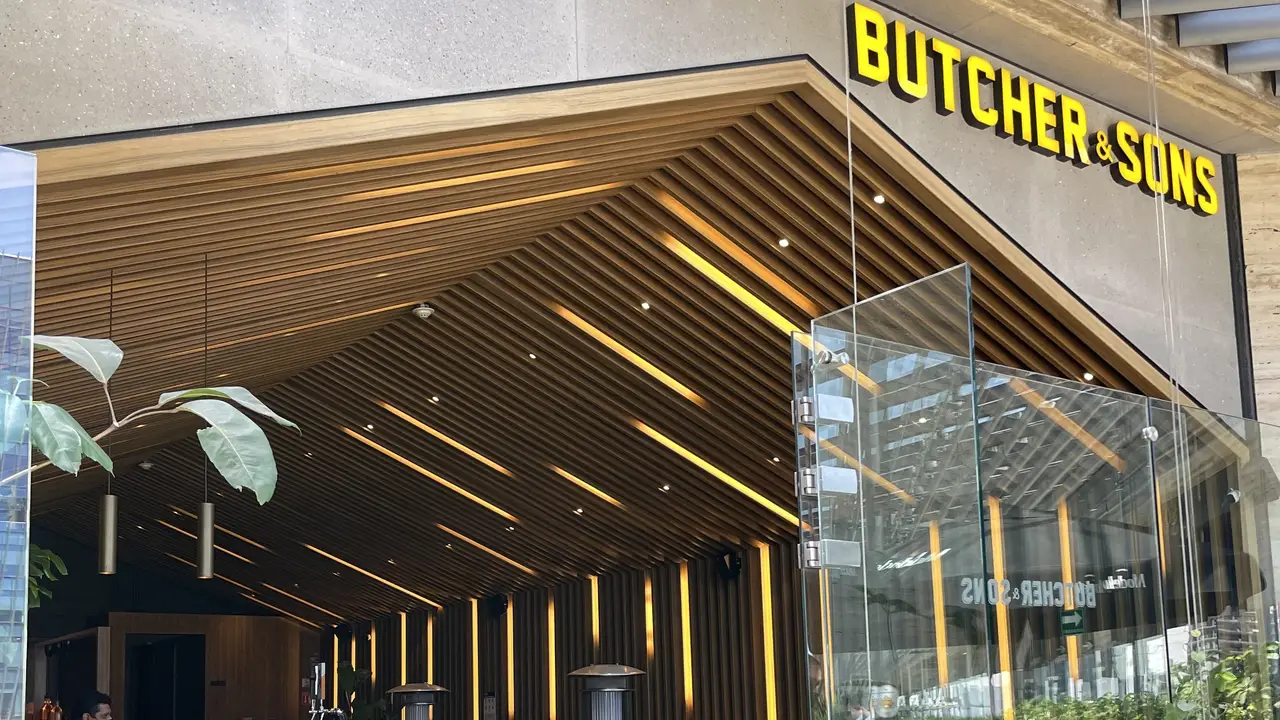 BUTCHER & SONS ARTZ PEDREGAL, Ciudad de México, CDMX