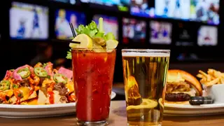 Foto von Sports and Social - Allentown PA Restaurant