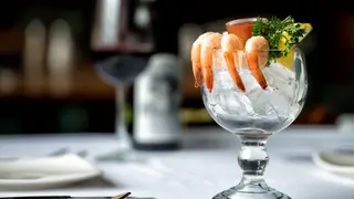 Una foto del restaurante Northern Latitudes Dining Room - Fairbanks Westmark