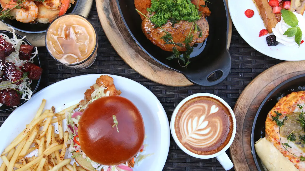 Modern American Cuisine on Historic Balboa Island - 501 Park Avenue Bistro, Newport Beach, CA