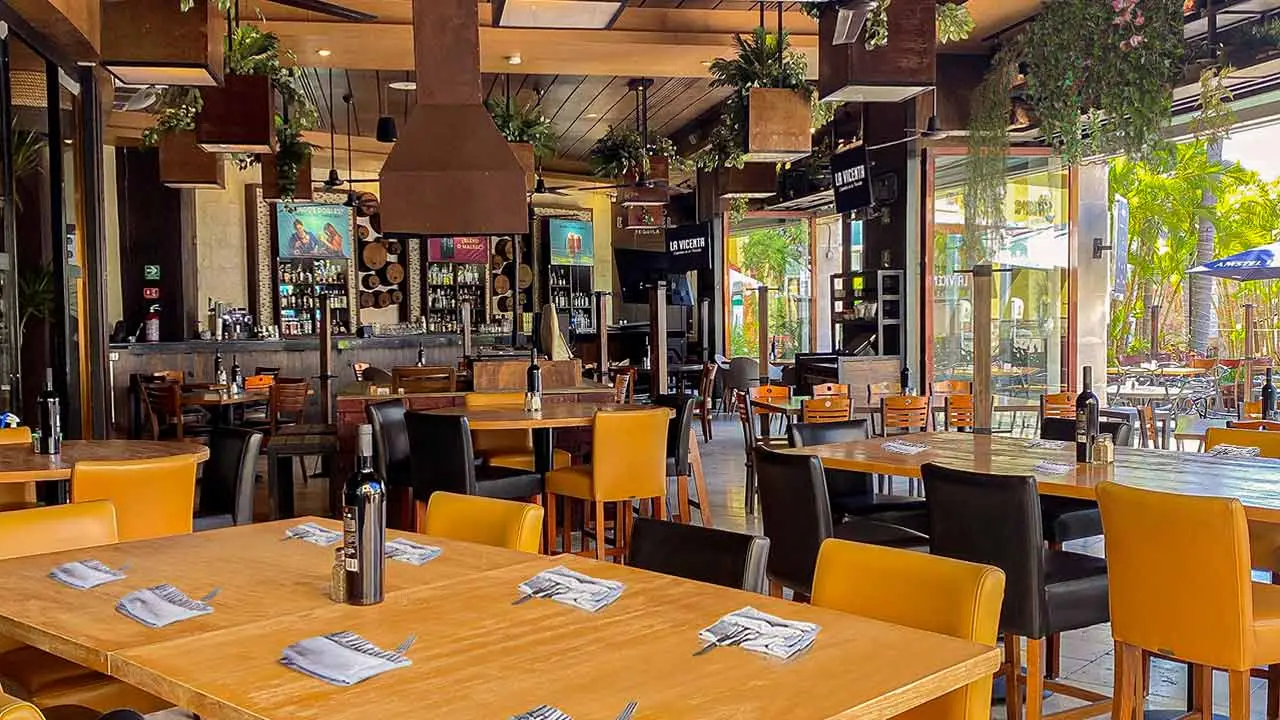 La Vicenta Acapulco, mejores cortes al grill - La Vicenta - Acapulco La Isla, Acapulco, GRO