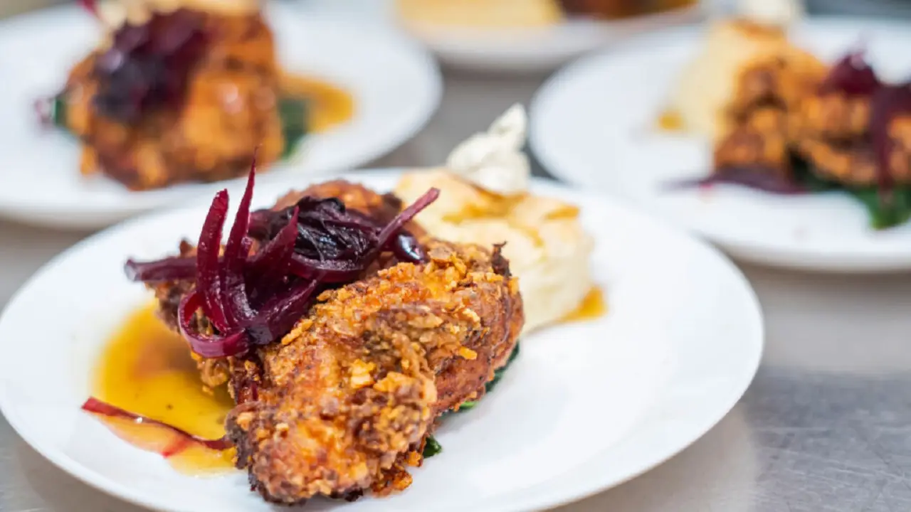 Yaya's Kitchen ON London