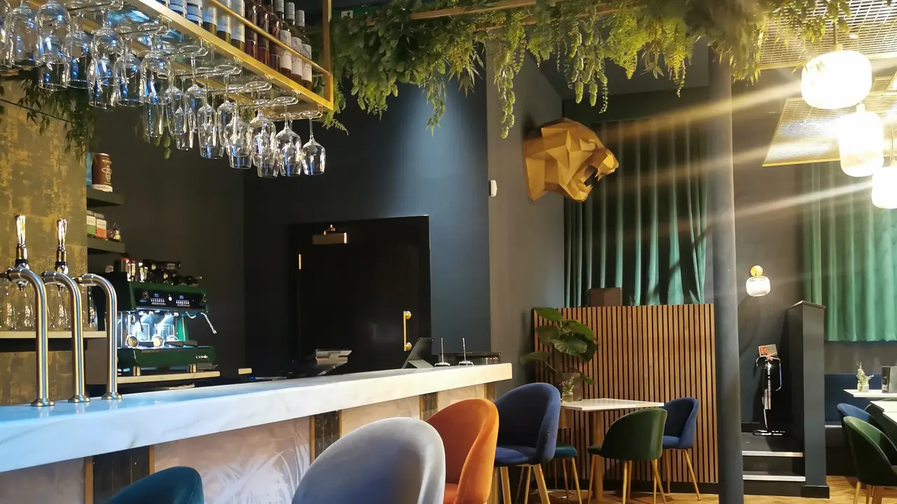 Exclsve Bar and Eatery, Manchester, Greater Manchester