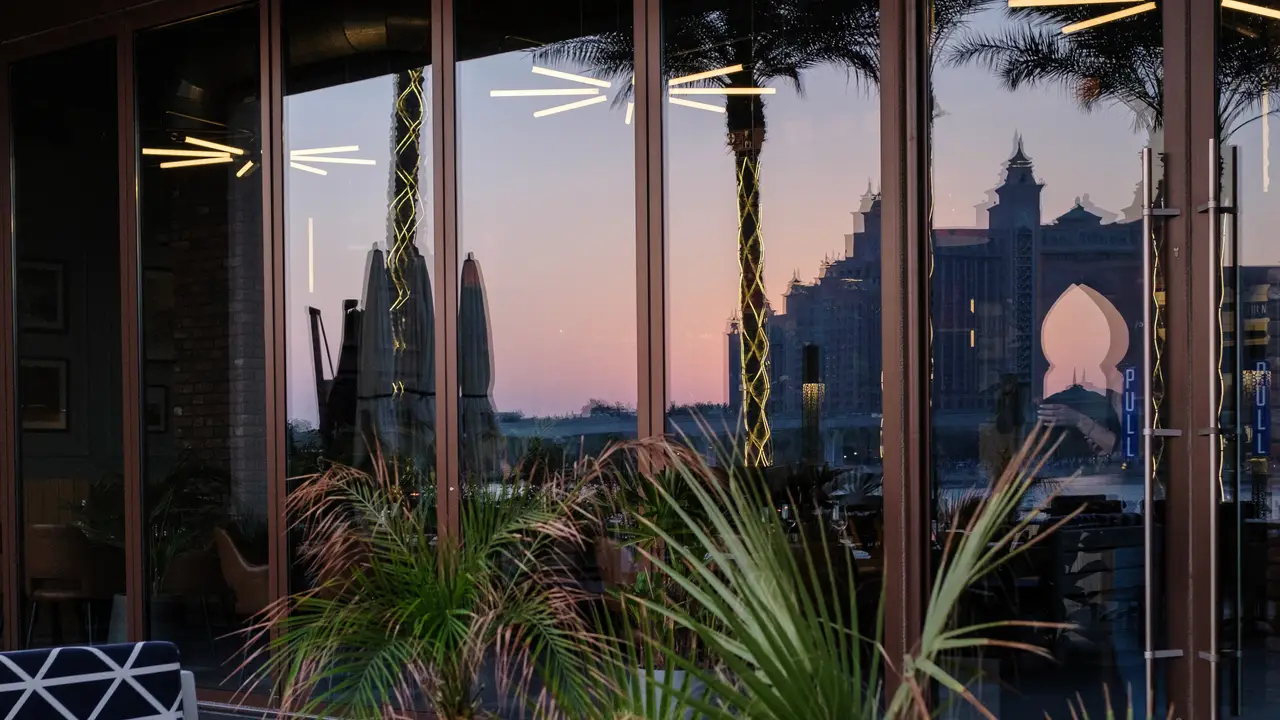 CMP Bar &amp; Grill Sunset View - CMP Bar & Grill, Dubai, Dubai