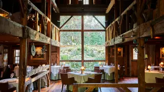 Una foto del restaurante White Barn Inn