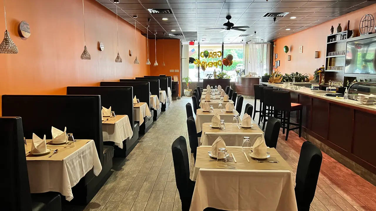 Aroma Thai & Oriental, Valley Cottage, NY