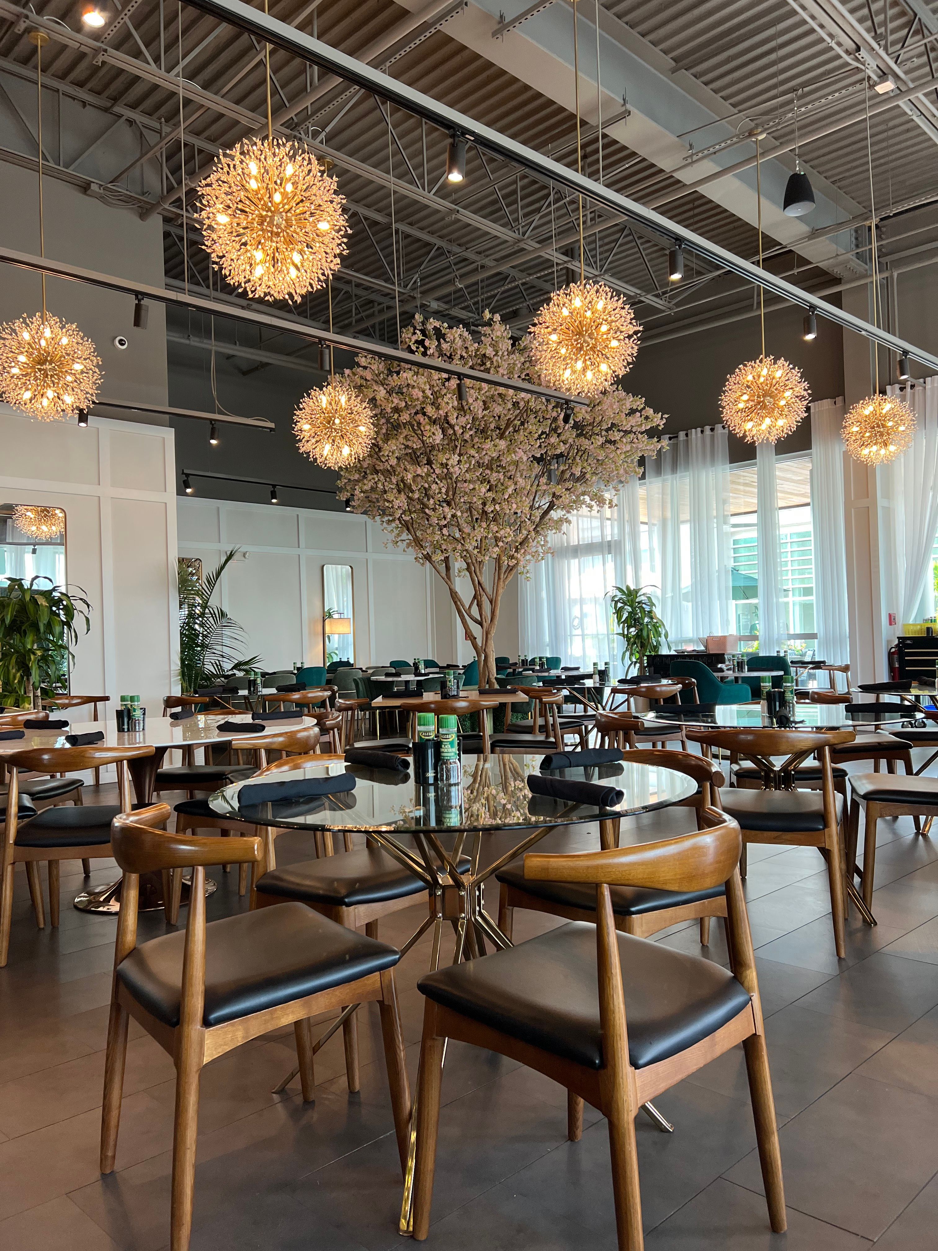 Georgie's UTC dining room