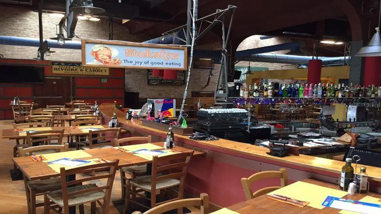 Pizzeria Ae Oche Docks, Venice, VE