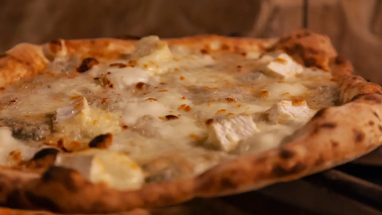 Alle Colonne Pizzeria con Cucina, Milan, LO